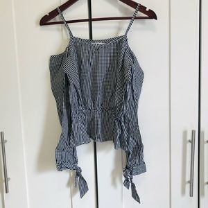 3 for 35 🌺 Macy’s What If? Navy Blue Gingham Cold Shoulder Top